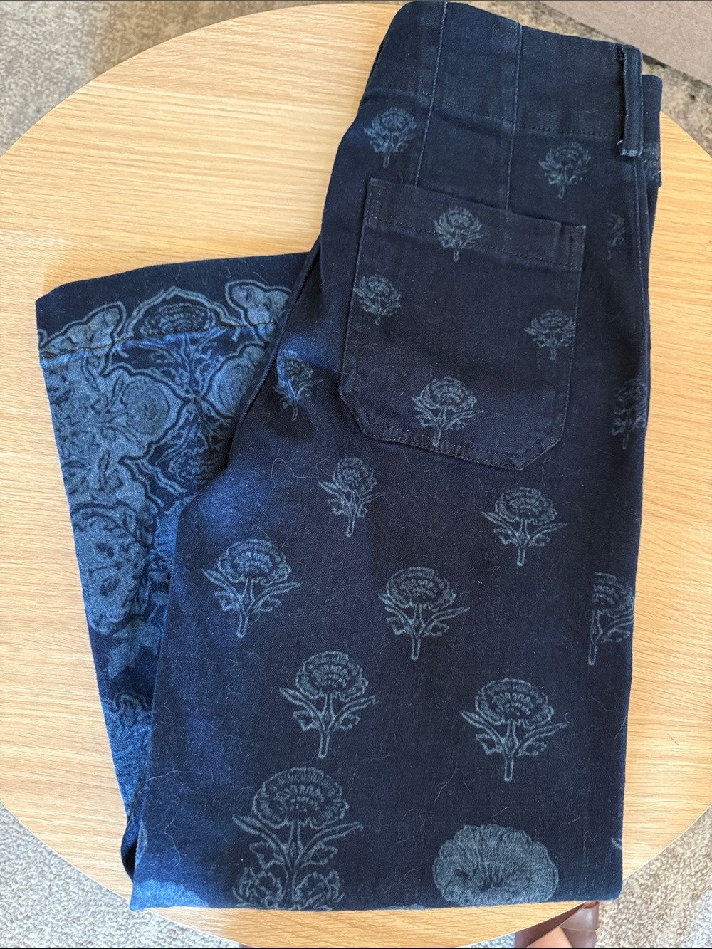 Anthropology Maeve Colette wide leg Jeans in Dark Blue Floral